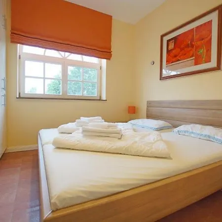 Ferienwohnung Am Hof Stieten