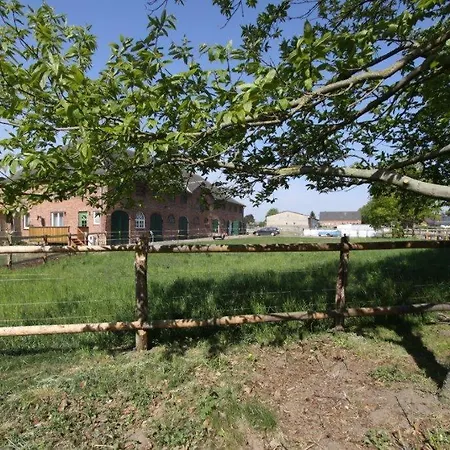 Ferienwohnung Am Hof Stieten Appartamento Bad Kleinen